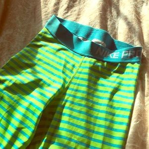 Nike Capri Leggings
